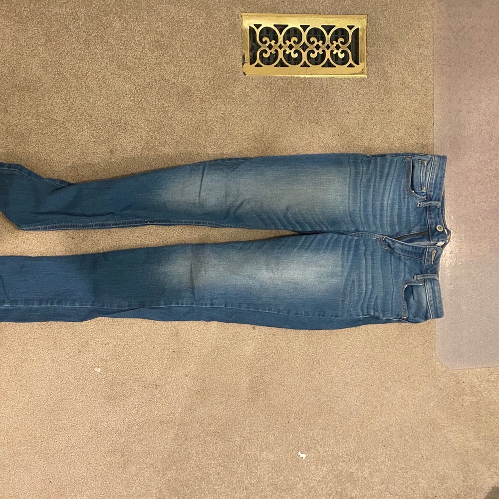 Hollister jeans.